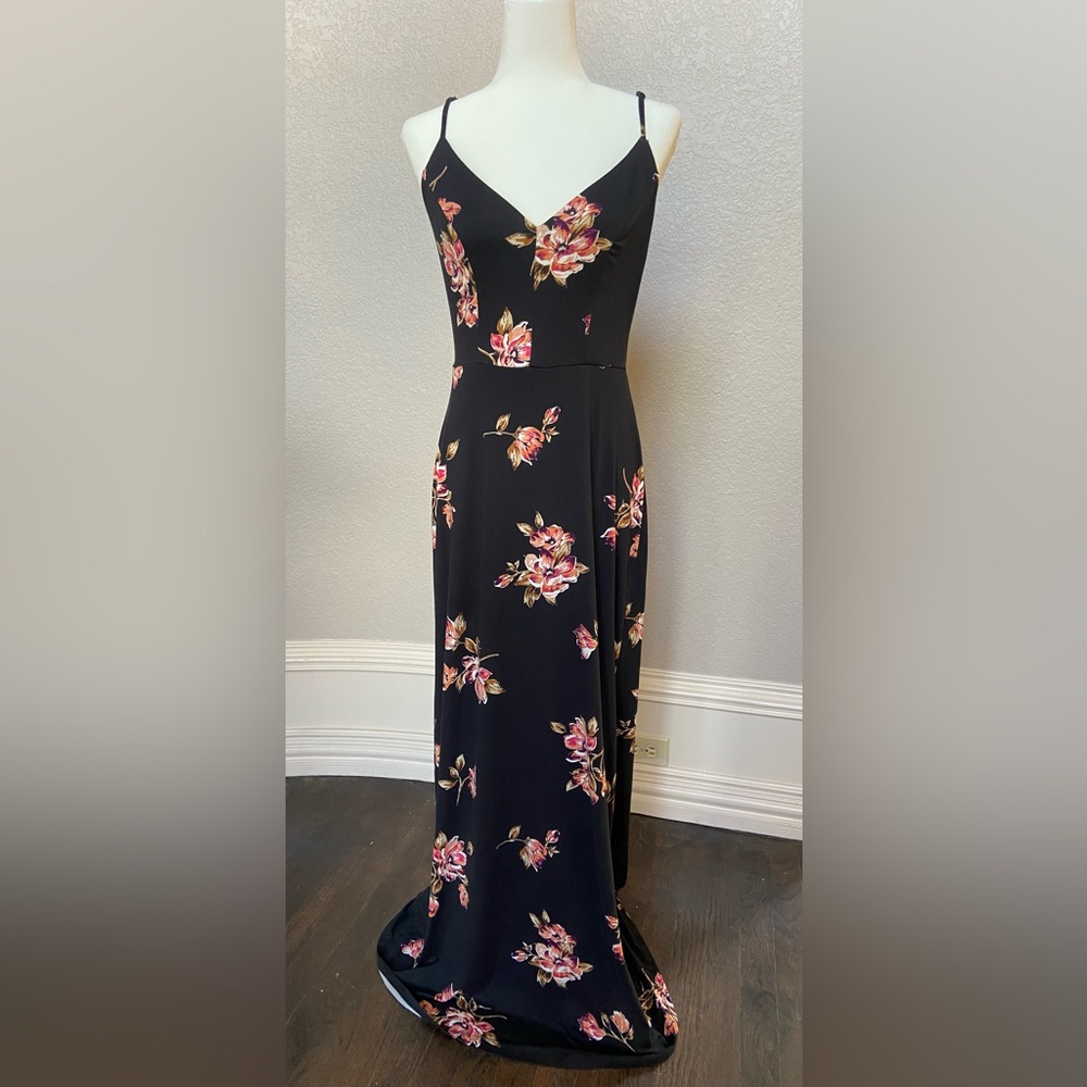Black Dress with Floral Print, size M. Nine Britton brand. - Picture 5 of 15